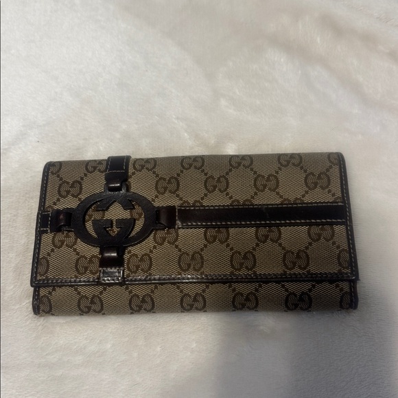 Gucci  Monogram Clutch - Picture 1 of 4
